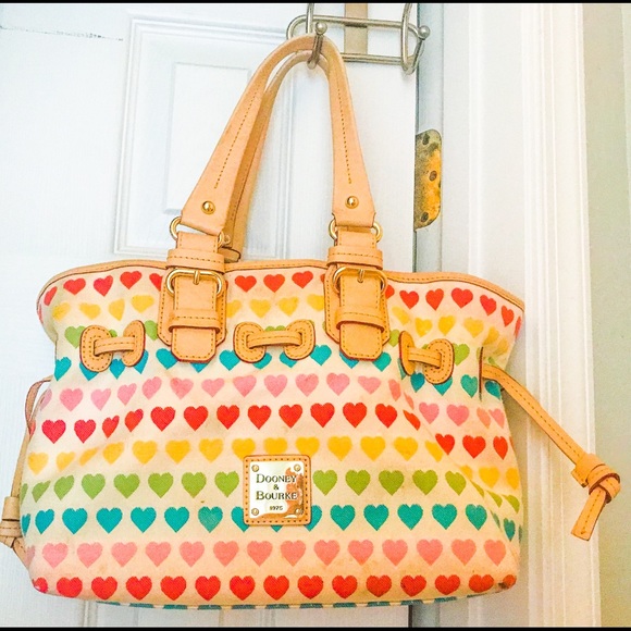 Dooney & Bourke Handbags - Pretty Dooney & Bourke heart handbag